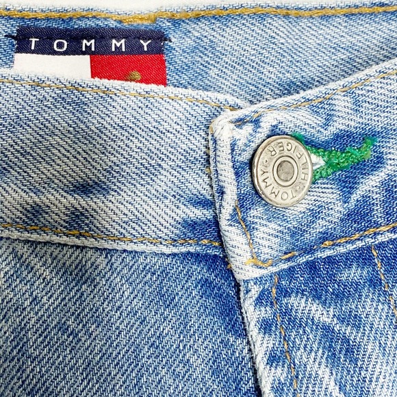 Vintage 1990's Tommy Hilfiger Light Wash Jeans - Picture 4 of 5